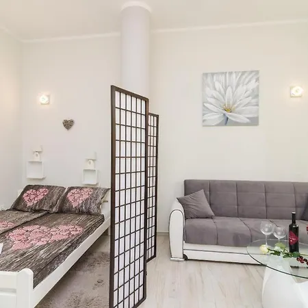 Mariva Apartamento *